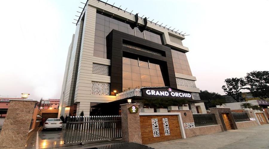 Hotel Orchid Grand